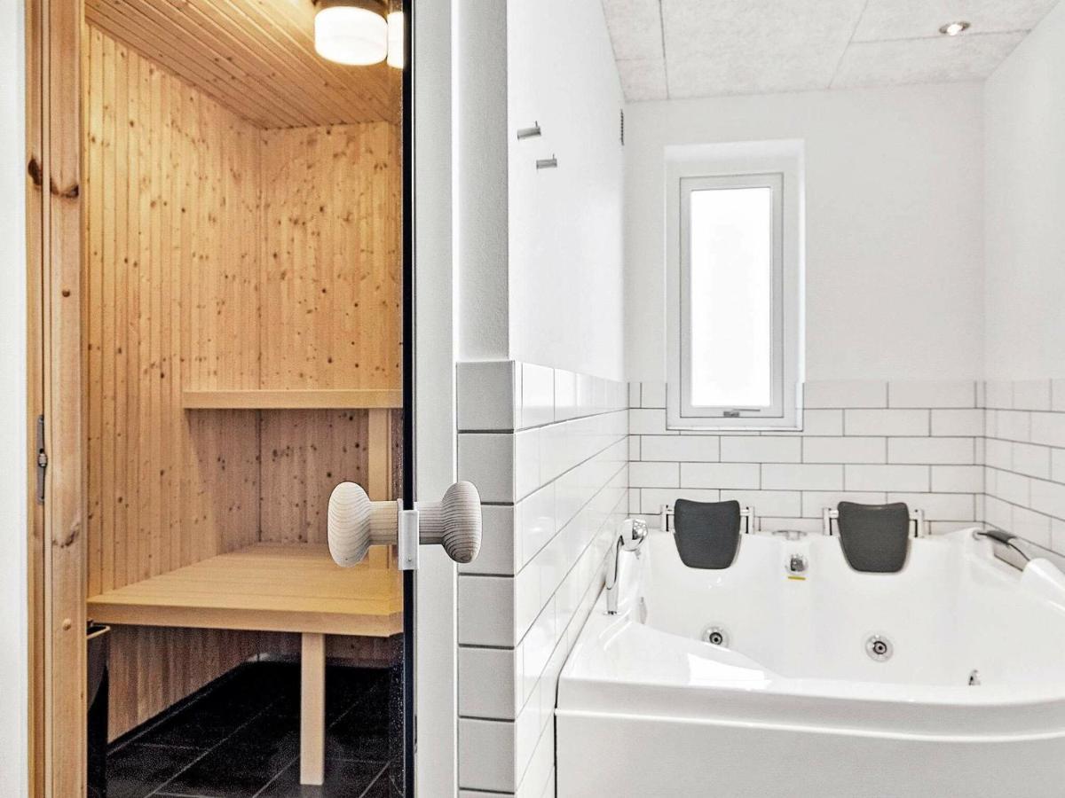 6 Person Holiday Home In R M Sønderby 객실 사진