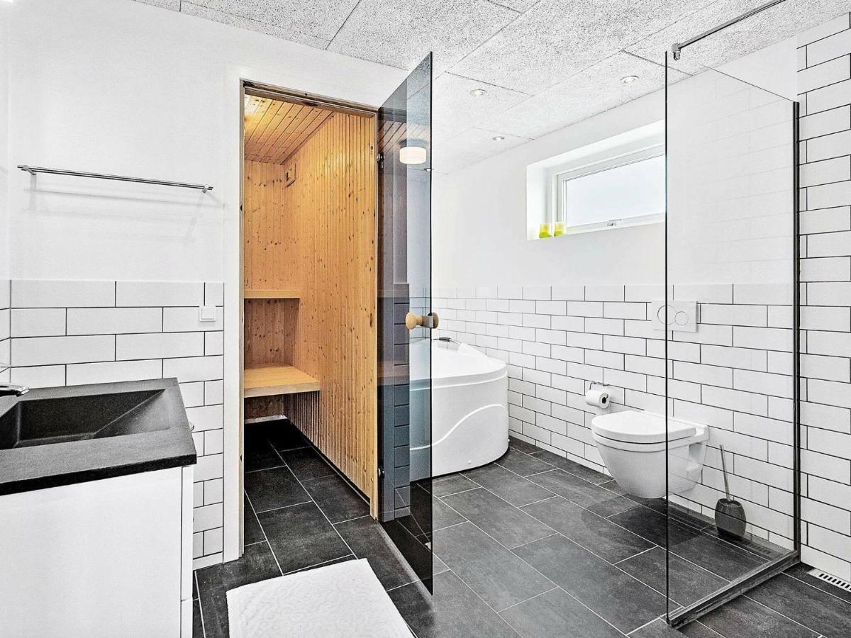 6 Person Holiday Home In R M Sønderby 객실 사진